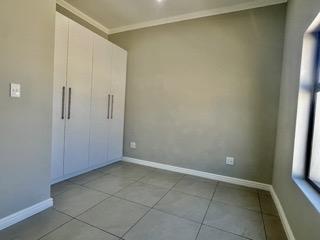 3 Bedroom Property for Sale in Reebok Western Cape